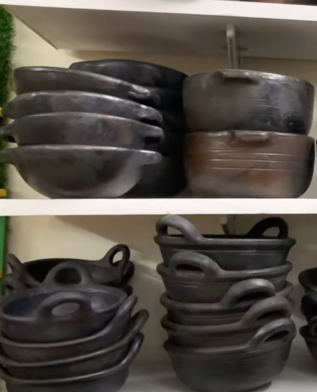 Black Clay Pots – Decor Duniya