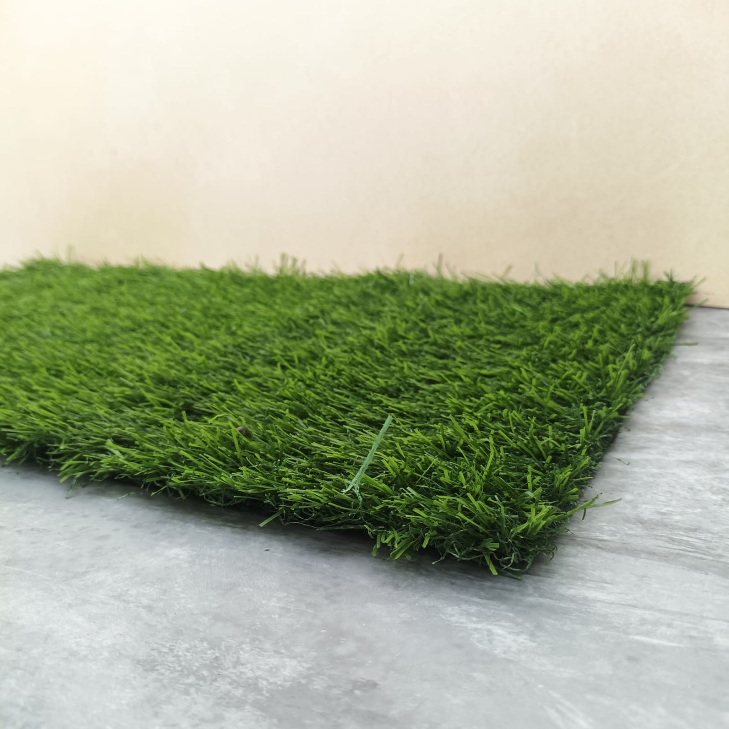 Green Grass - Size - 2ft x 1ft - GT01