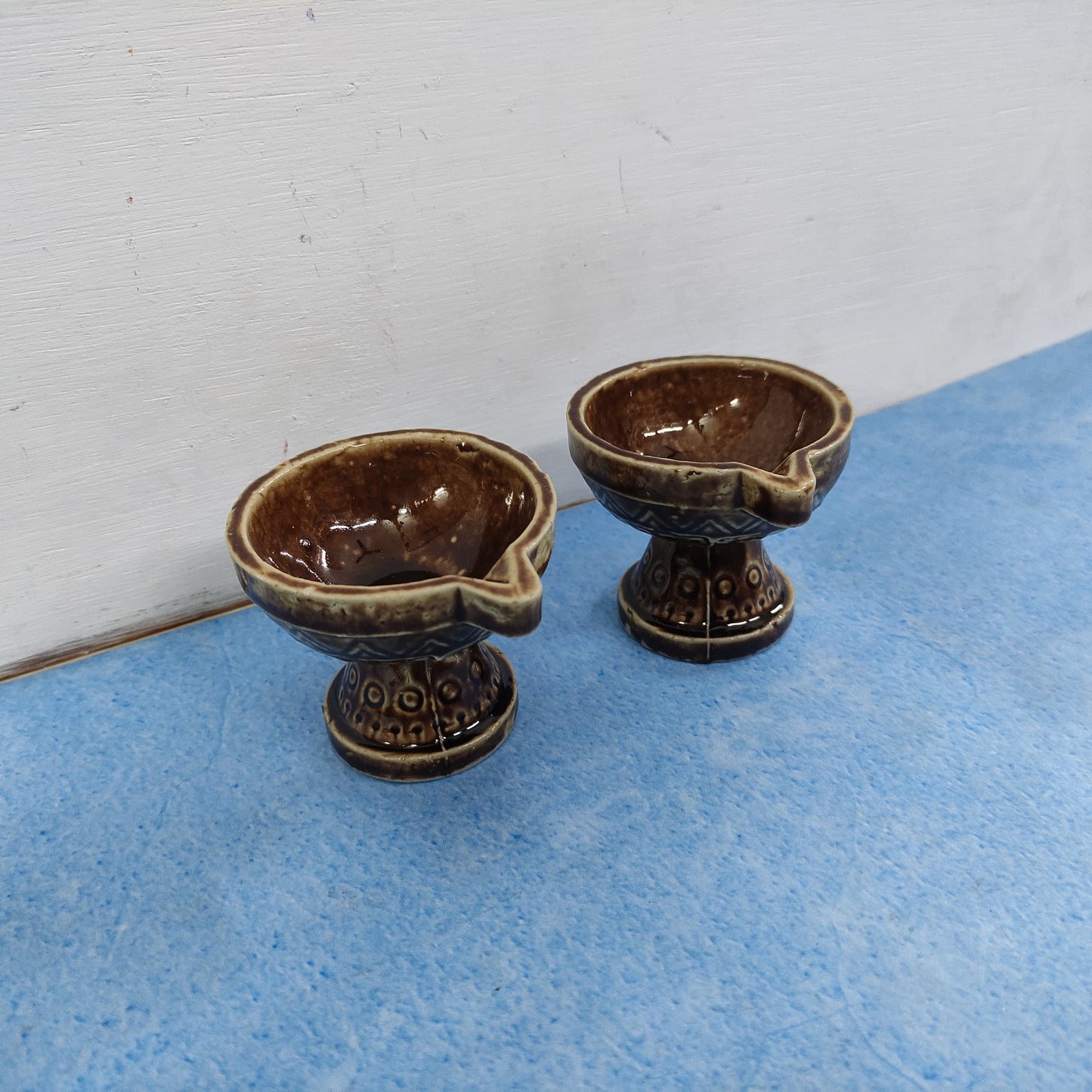 Ceramic Agal Vilakku with Paadam- Diya - CA12