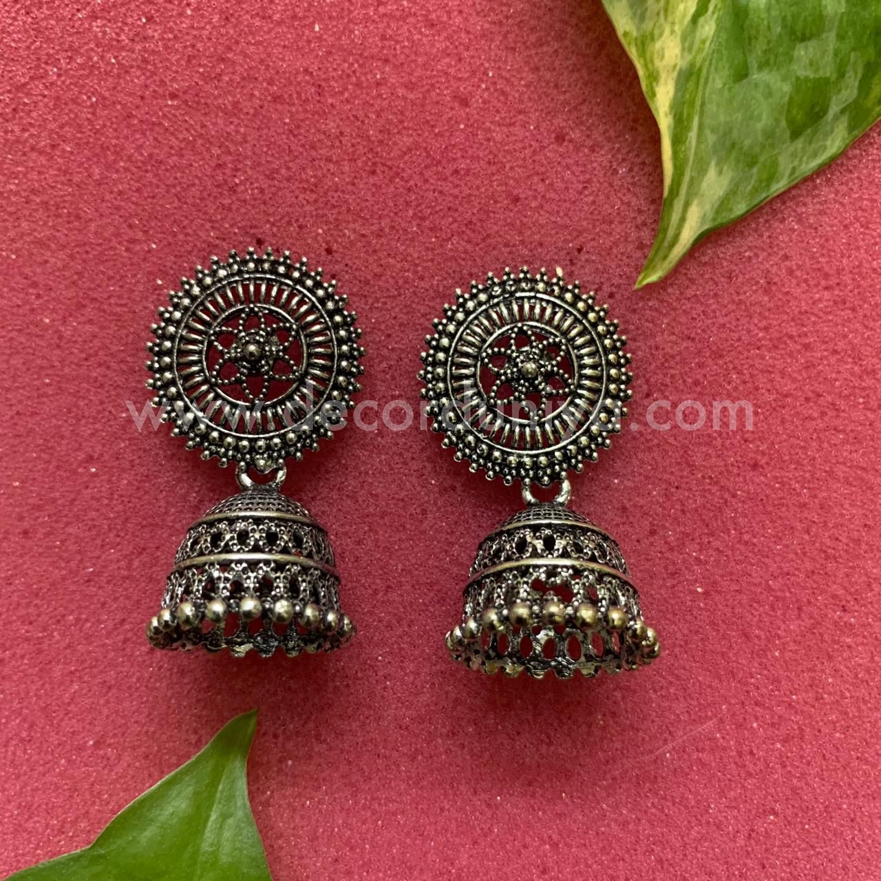 Jhumkas - J5