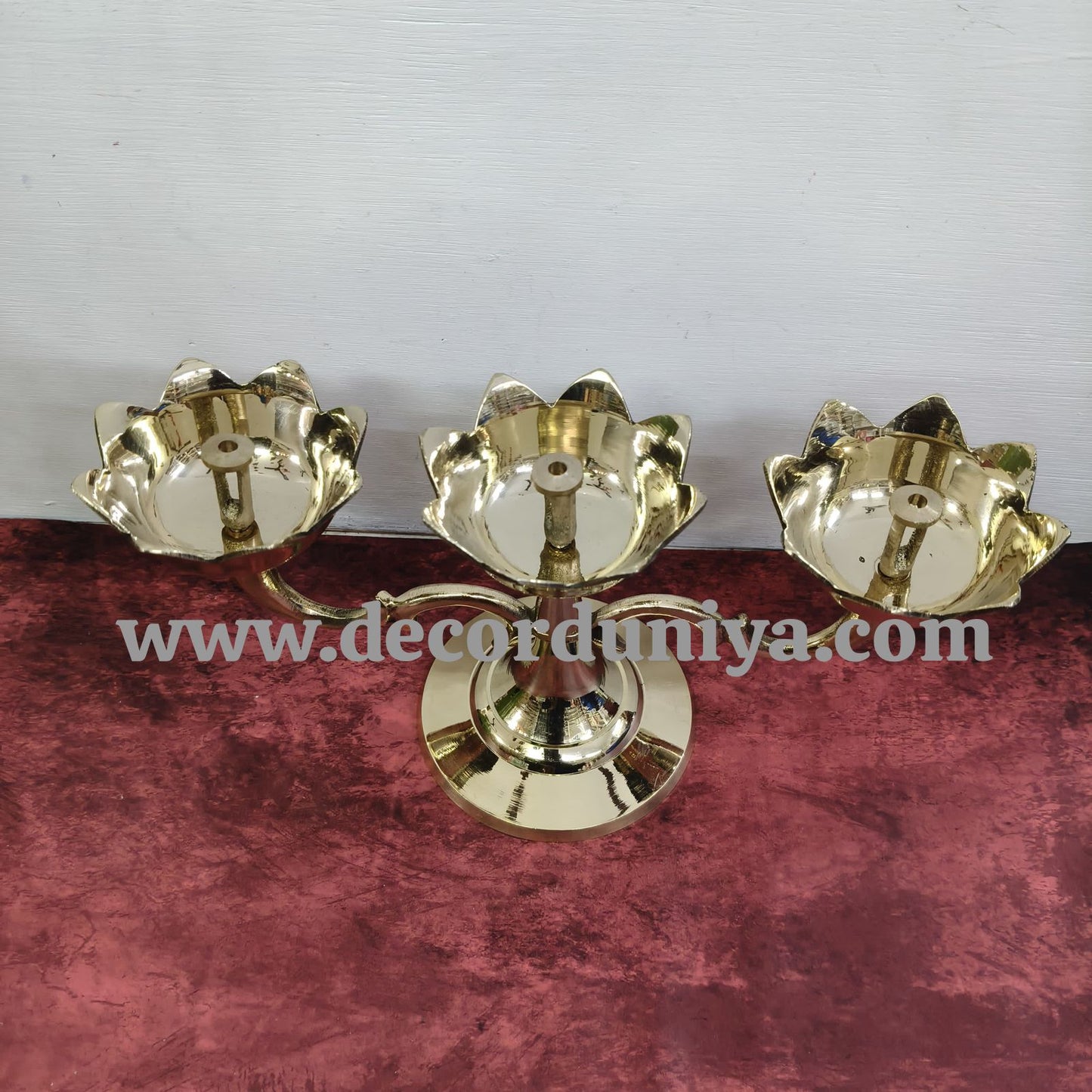 Brass Lotus Lamp / Diya / villakku - RJ-c