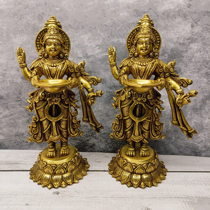 Brass Paavai Vilakku - Antique Finish Pair - PV1