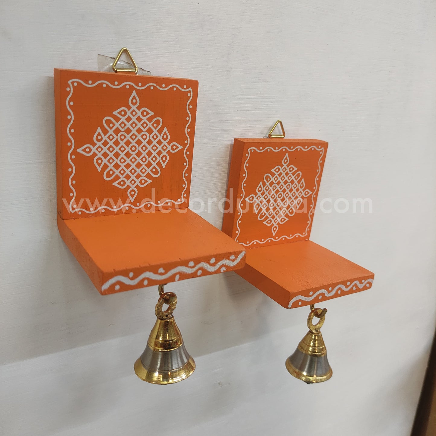 Wooden Kolam Wall Shelf Pair | Vilakku madam - VM39