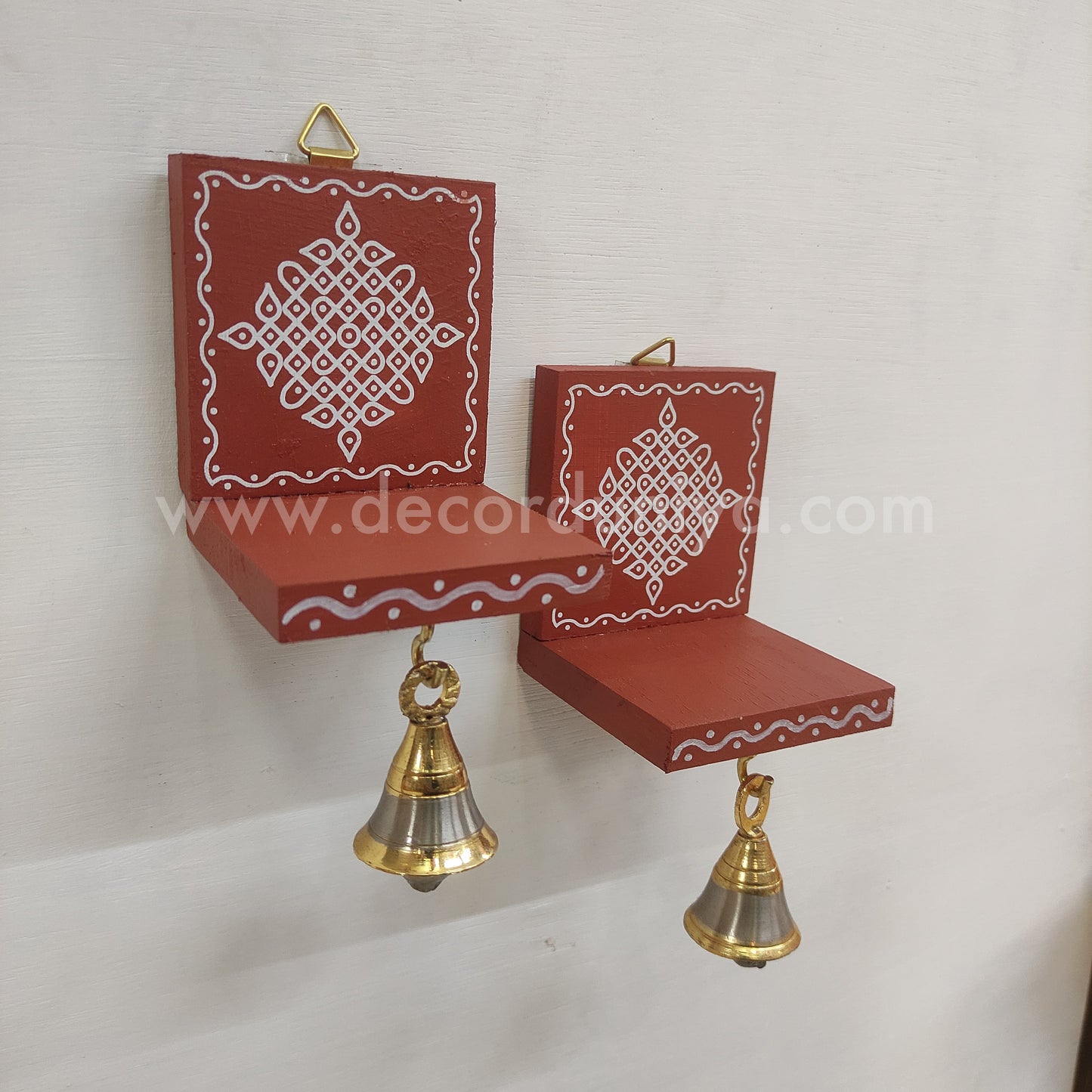 Wooden Kolam Wall Shelf Pair | Vilakku madam - VM40