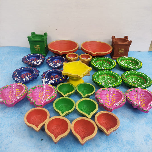 Karthigai Deepam - Vilakku Combo - Color Clay Diya Gift Box - VC3 - set of 27 lamps