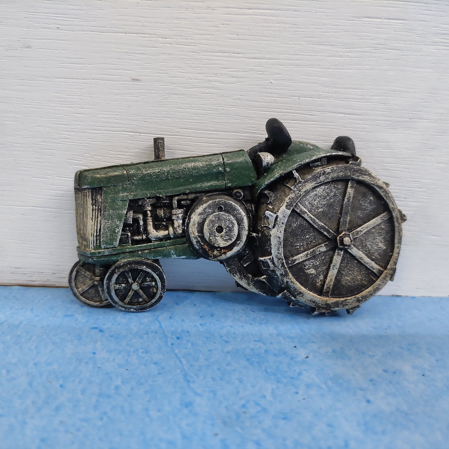 Miniature Tracktor Fridge Magnet - Rustic Finish - TR2