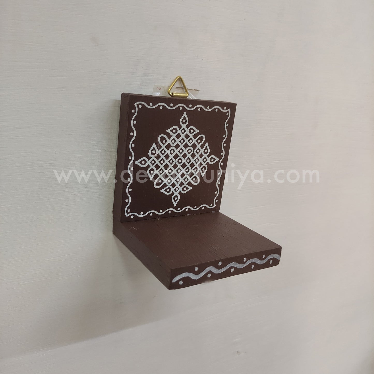 Wooden Kolam Wall Shelf | Vilakku madam - VM71