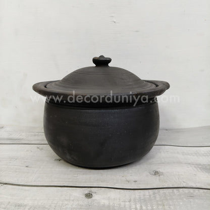 Fine Finish Black Pot with Lid - BP3-c